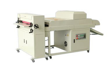 China Multi UVprägungsmaschine der Rollen-Karten-650mm für Foto-Papier, hohe Leistungsfähigkeit fournisseur