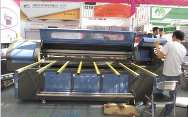 China Flachbettrolle Epson DX5, zum der Digital-Druckmaschine für Foto-Papier/Plattenmaterial zu rollen fournisseur
