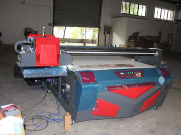 1,5 x 1.3m Flachbett- UV-Digital T-Shirt Drucker für KD-Brett/Plexiglas/Acrylblatt fournisseur