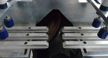 PVC-Fensterverglasungs-Perlen-sah/PVC glasierende die Perlen-Schneidemaschine fournisseur